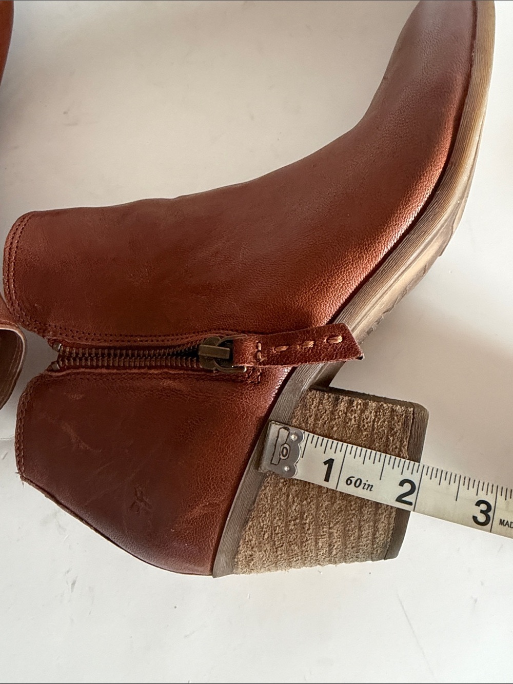 Frye Judith Cognac/Whiskey Brown Double Zip Western Ankle Bootie size 7.5 - Picture 7 of 10